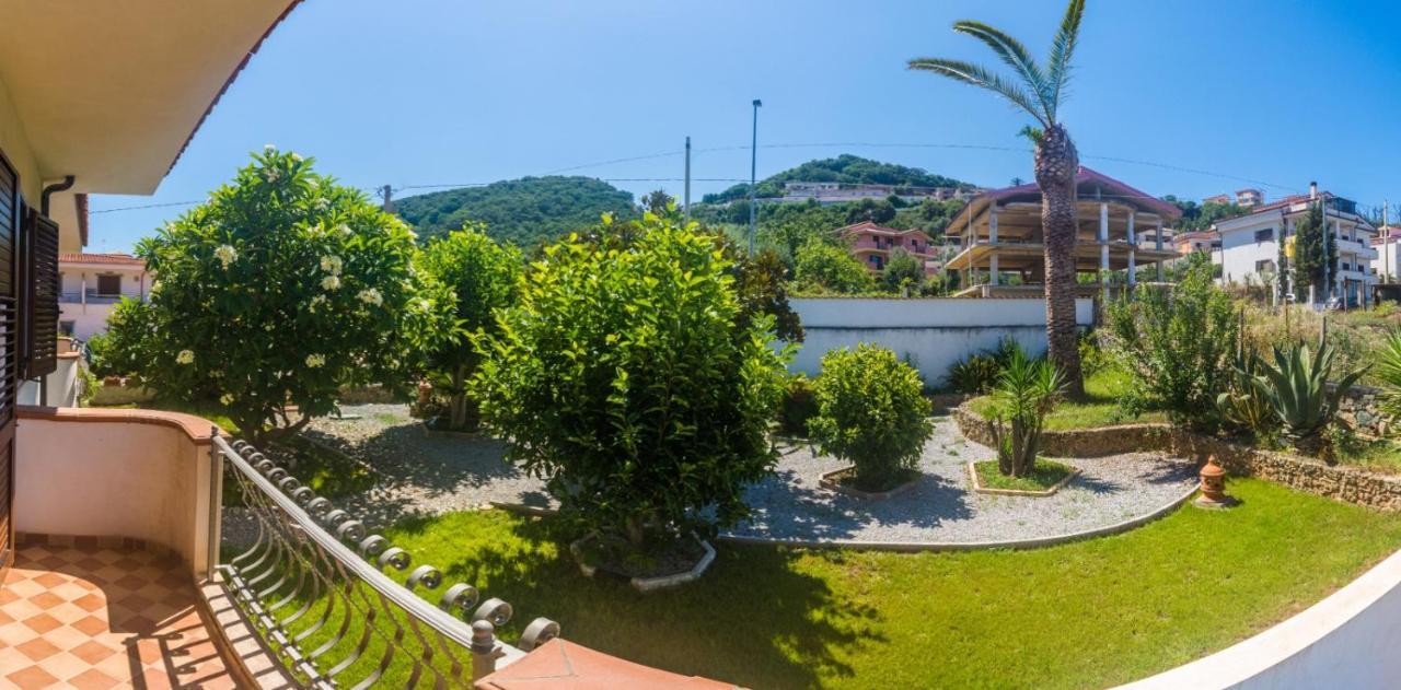Villa Pomelia Santa Domenica  Extérieur photo