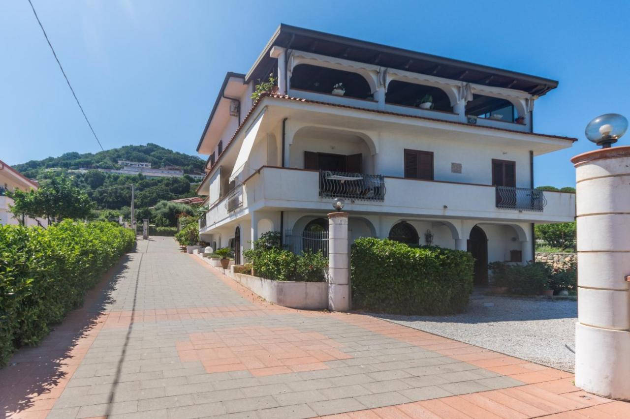 Villa Pomelia Santa Domenica  Extérieur photo