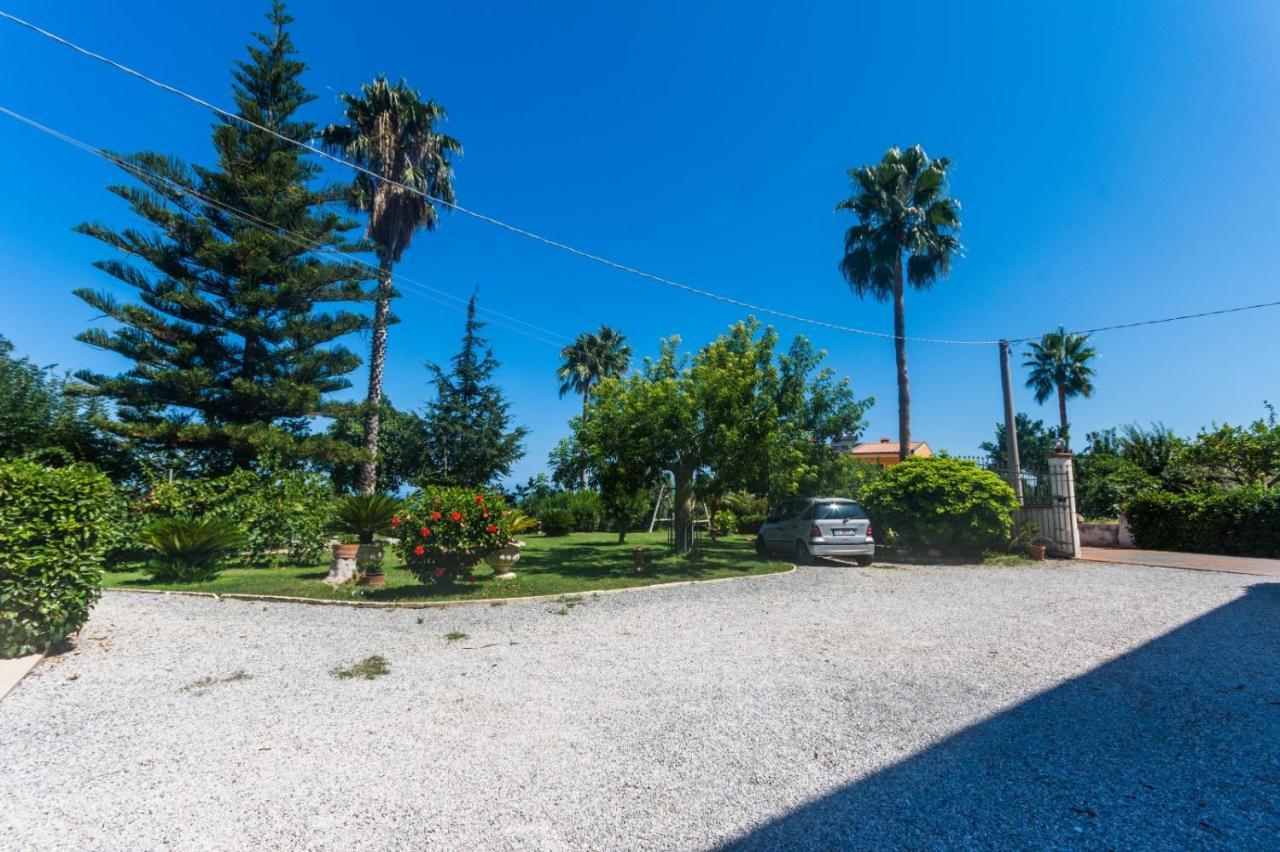 Villa Pomelia Santa Domenica  Extérieur photo